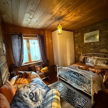 Appartamento Alba Di Montanaria Apartment, *